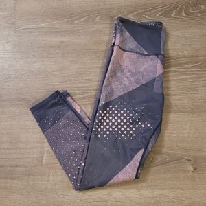 ZYIA Radical light n tight leggings- like new